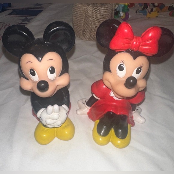 Disney Rare Vintage Mickey and Minnie Mouse 4" Rubber Character Squeaky … - Picture 5 of 6